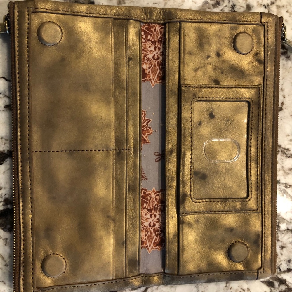 Distressed gold wallet by Hobo